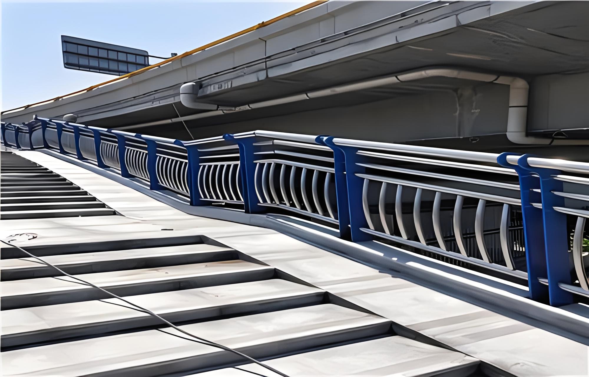 广元不锈钢桥梁护栏维护方案：确保安全，延长使用寿命